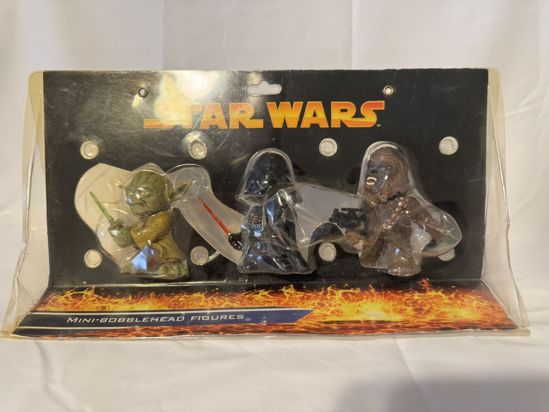 Star Wars Mini Bobble Heads Action Figure. Yoda 