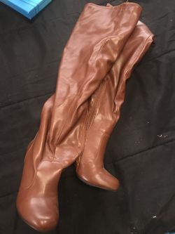 high heels boots