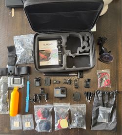 GoPro HERO5 Black 4K Action Camera Bundle. 128GB SanDisk, Motorcycle Mounts, Accessories & Hard Case