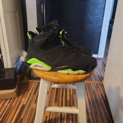 Jordan 6 Electric Green Good Cond. Sz 10 & 11 $160