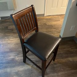 Bar stool