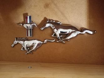 Vintage Ford Mustang Emblems Lot - Genuine OEM (1 9 6 5 to  1 9 6 6 & 1 9 9 4 to 1 9 9 8)
