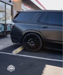 New Rims No Money Down // Lexani Wraith gloss black 28”