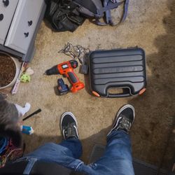 Black & Decker 9v Drill