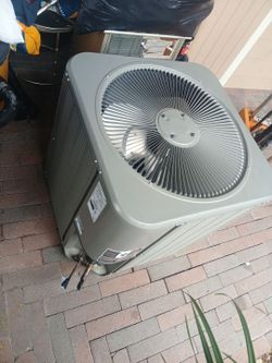 2020 3 ton 2 stage yeno de refrigerant  bueno