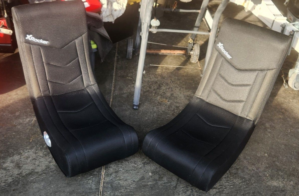 2 Game Chair