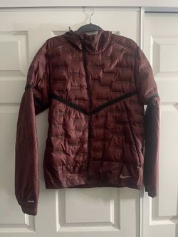 Nike running jacket size small for man’s