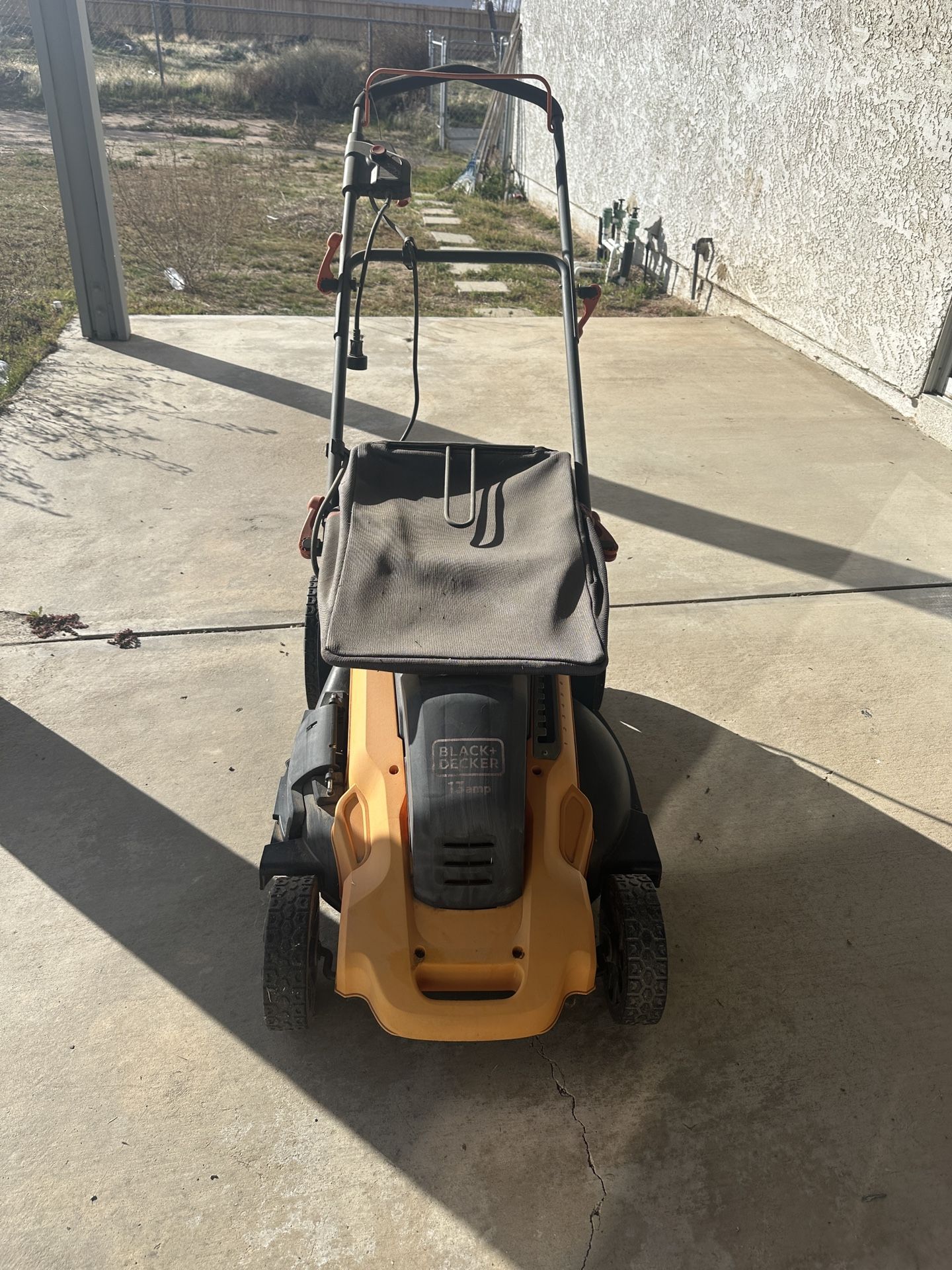 Black Decker Lawn Mower