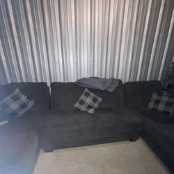 Large 3 Piece Sectional & Ottoman