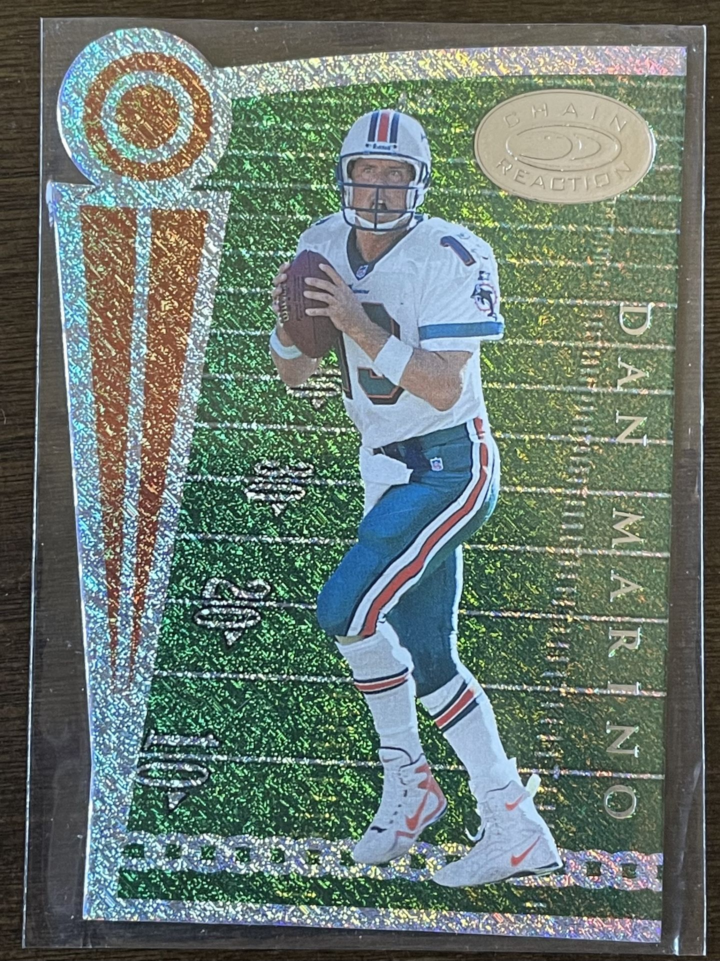 Miami dolphins NFL Dan Marino 1999 Chain Reaction #4680/5000