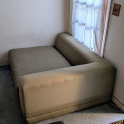 Crate And Barrel Chaise Leftarm Sofa!