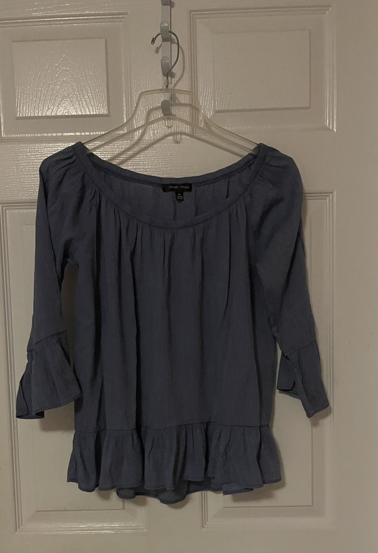 Off The Shoulder Blue Top Size M