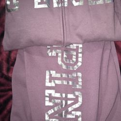 Woman Med PINK Sweatsuit 