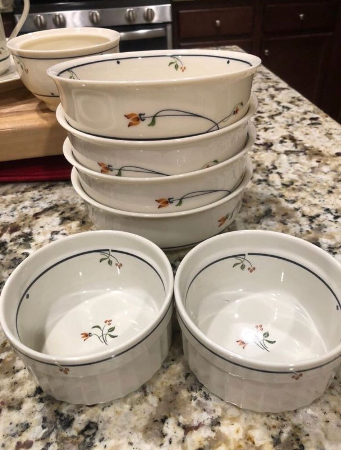 Gorham Ariana fine China dinnerware collection town and country for Sale in Tulare, CA OfferUp