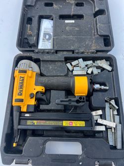 DEWALT DWFP1838 18 GA FINISH STAPLER
