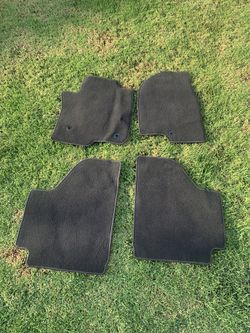 Cadillac Escalade OEM floor mats 2021 / 2022