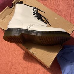 Dr Martens Boots