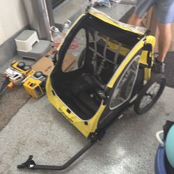 Schwinn 80lb Toddlers Kids Bike Trailer Prescott Yellow/Black Reflective Harness