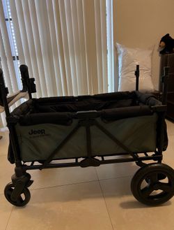 Jeep Deluxe Wrangler Stroller Wagon