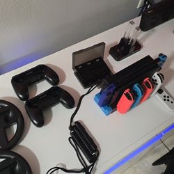 Nintendo Switch Bundle – Console + Accessories – Great Condition