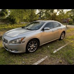 2012 Nissan Maxima