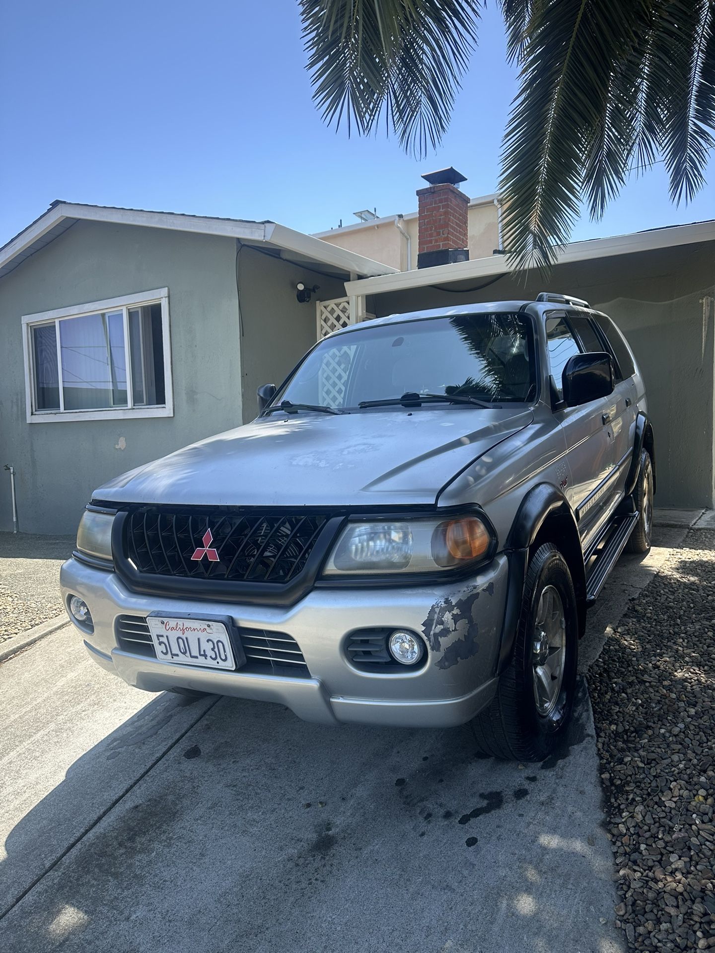 2001 Mitsubishi Montero Sport