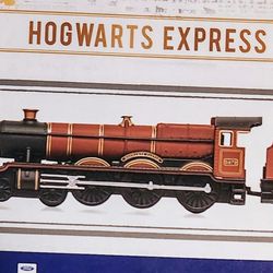 Hogwart's Express Model (Harry Potter)