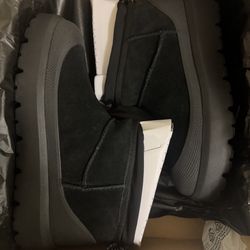 Ugg Classic Ultra Mini Weather Hybrid