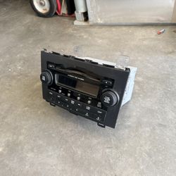 07-11 CRV original radio 