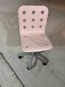 Pink Swivel Adjustable  desk Chair
