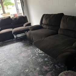 Reclinable Sofas Up To 6 People