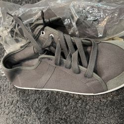 Shoes size 9. New never used for men