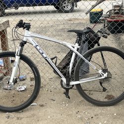 GT Mountain Bike