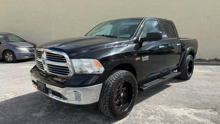 Dodge ram1500 2014
