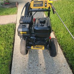 Power Washer Dewalt Psi 4400