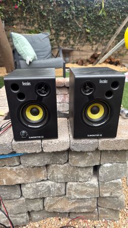 Hercules Dj monitor 32 speakers
