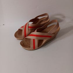 Women's Life Stride Wedges Size 8.5M