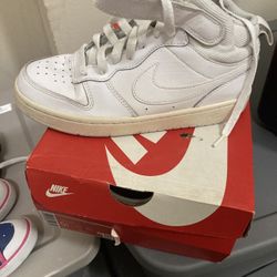 Nike Air Force Mid Size 5.5