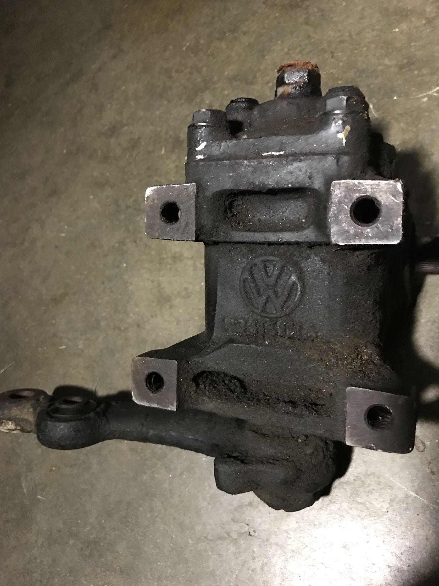 VW 113415111A German OEM Bug Steering Box Shaft
