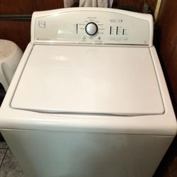 Nice Kenmore Heavy Duty Super Capacity Washer!