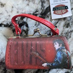 Elvis Lipstick Holder Purse, NEW W/Tags. Same image on both sides.   Can meet by Circle K or Park West off the 101 & Northern in Glendale/Peoria. Cash