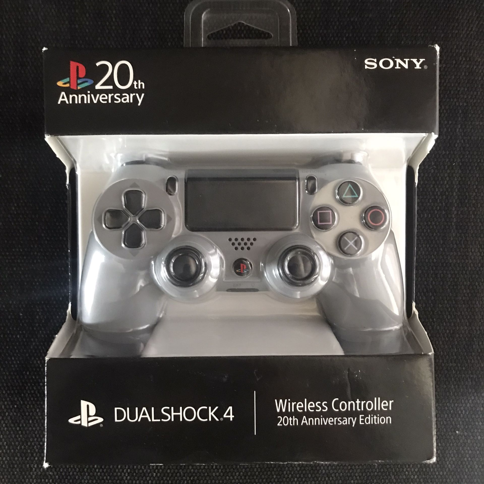 PlayStation 4 20th Anniversary Controller