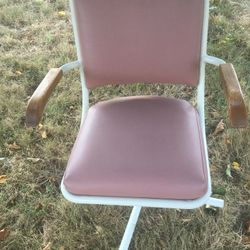 Pink Swivel  Dining Room  Chairs 
