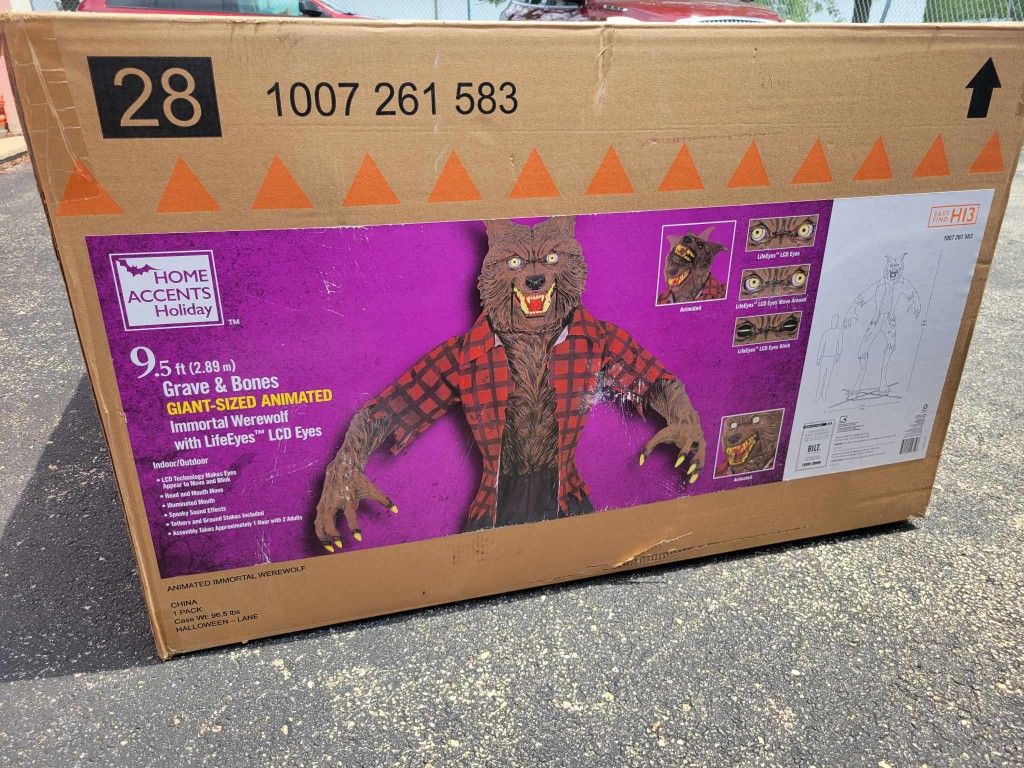 BRAND NEW 9.5 FT Immortal Werewolf Home Depot Halloween