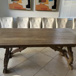 Dining table with extensions and 6 chairs