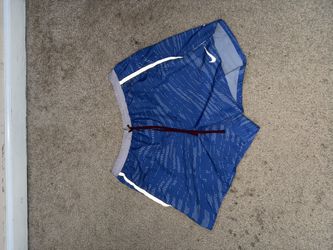Nike Running Shorts Size Medium 