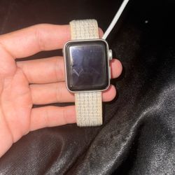 Apple watch series 3 