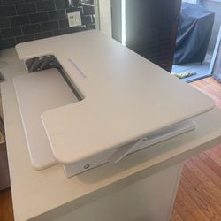 VIVO V Series Adjustable Standing Desk Converter - White