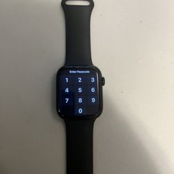 Apple Watch Series 8