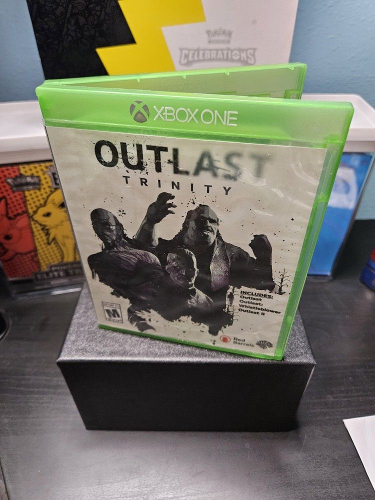  Outlast Trinity (Xbox One) : Video Games